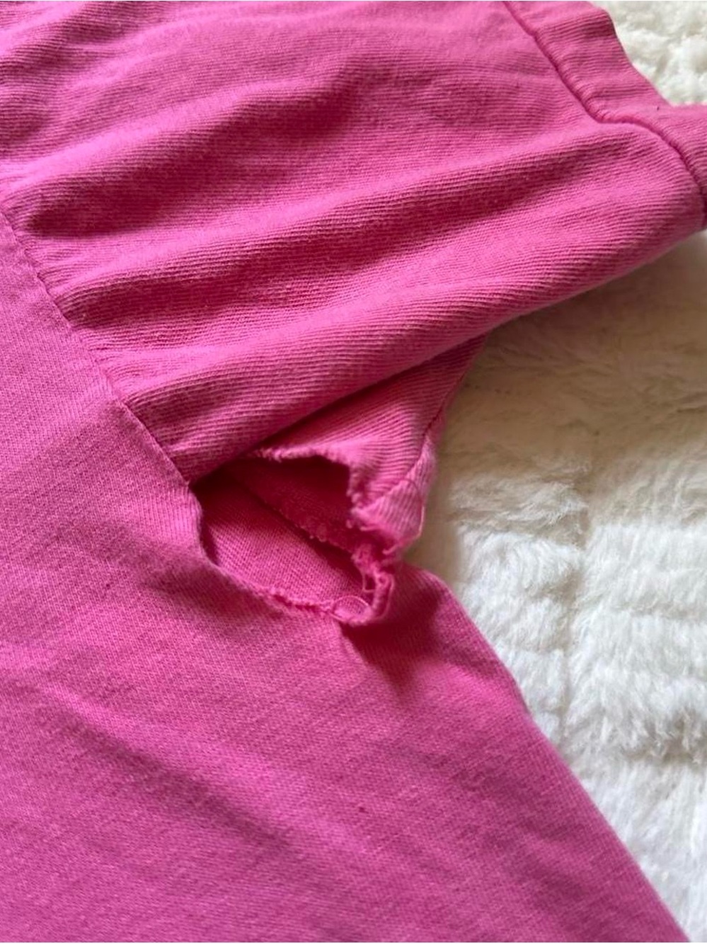 Vintage 1990s Ford Mustang Pink Tee with Red Mustang Graphic XL - Picture 4 of 7